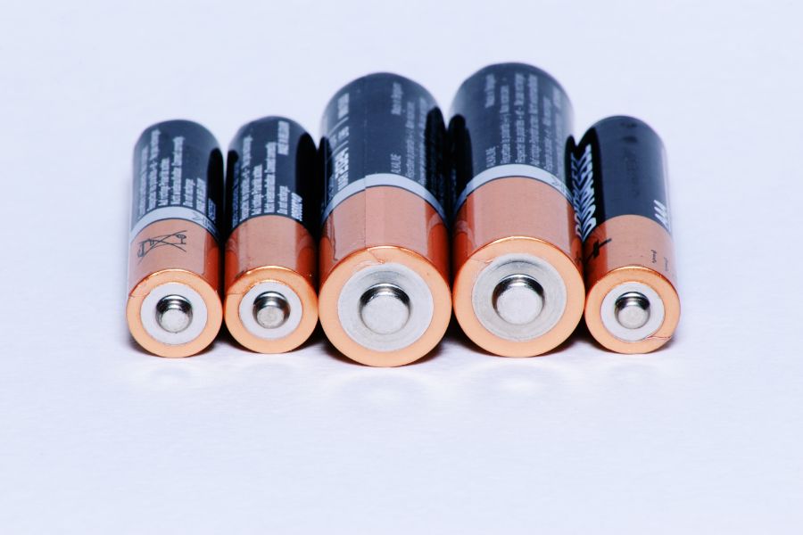 Explore the differences between AA, AAA, C, and D batteries. Learn about their sizes, power output, and ideal uses for each type.