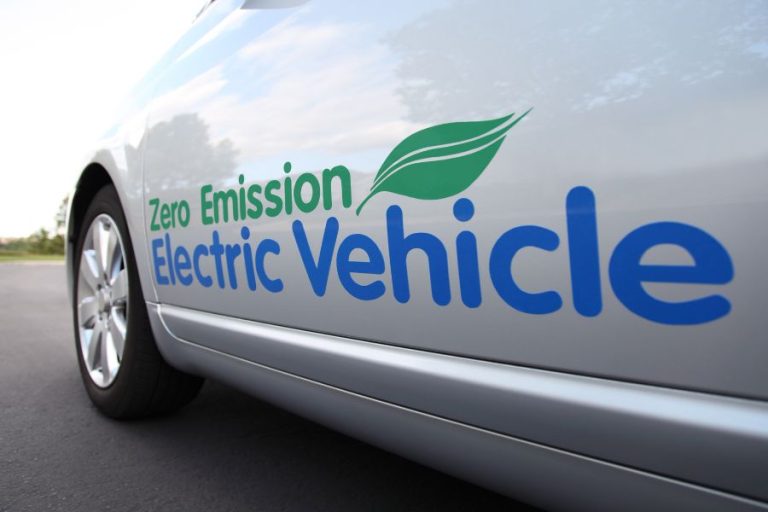Discover the best high-capacity batteries for electric vehicles in 2024. Explore options designed to enhance range and performance.