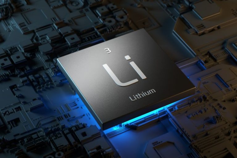 Lithium-ion vs. lithium iron phosphate: Compare their performance, lifespan, and suitability for high-capacity applications in this guide.